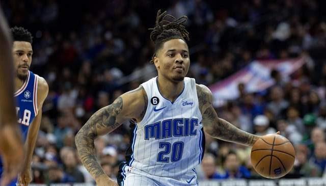 了芬尼, 射手, amp