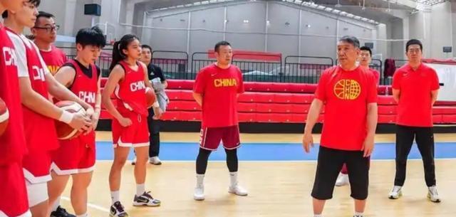 前U, 他的体重问