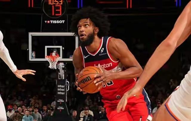 线勾手上篮 线勾手上篮